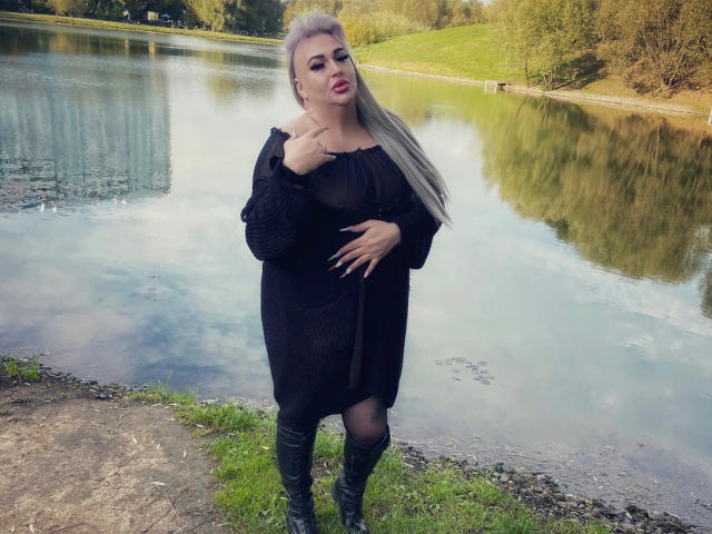 DinahOlivie - Sexe cam en vivo - 18079130