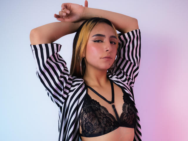 MaveParks - Live porn &amp; sex cam - 18079330