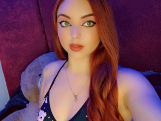 AngieTaylorr - Live sexe cam - 18082522