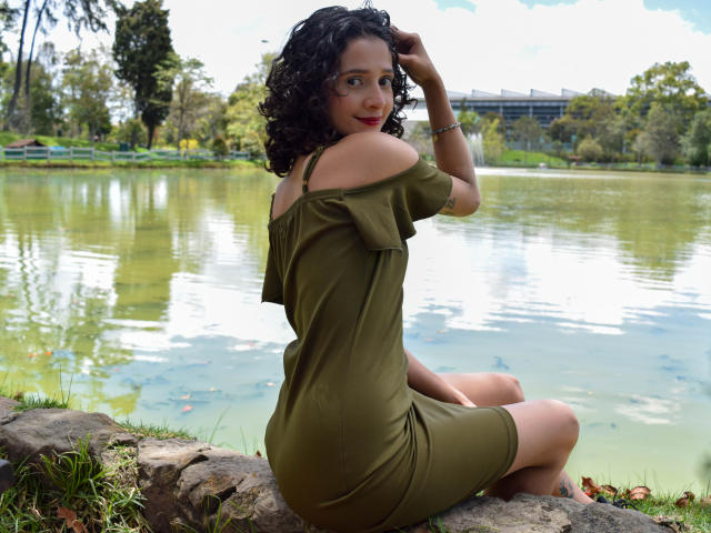 AshlyRogers - Live sex cam - 18087122