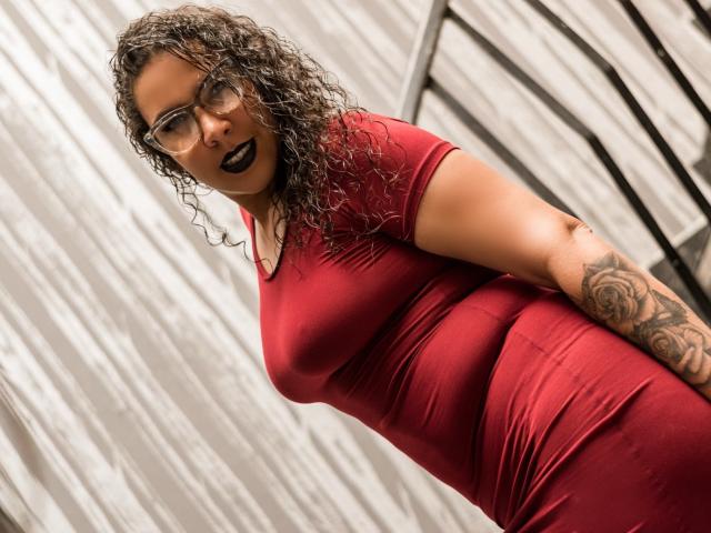 YanzaAnderson - Live porn &amp; sex cam - 18099498