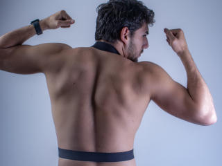 StrongOlaf - Live porn &amp; sex cam - 18100510