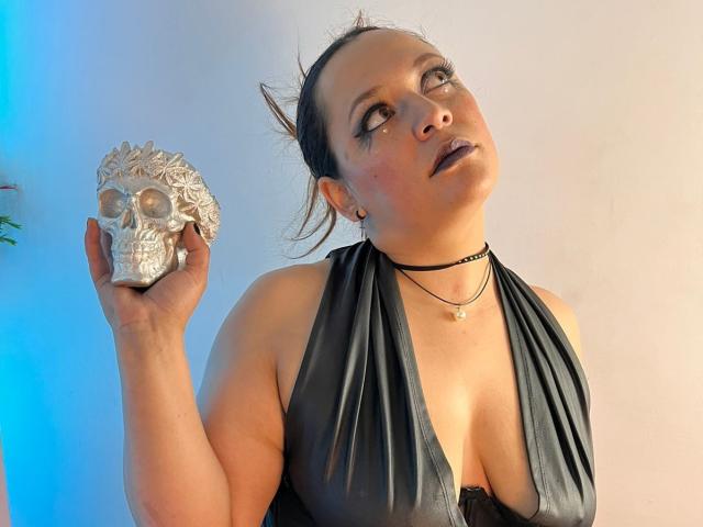 BiiancaCos - Sexe cam en vivo - 18105134