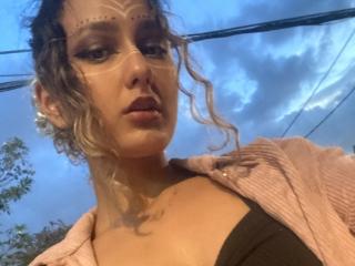 FloraSaenz - Live sexe cam - 18107634