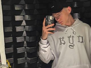 DanyDavis - Sexe cam en vivo - 18113414