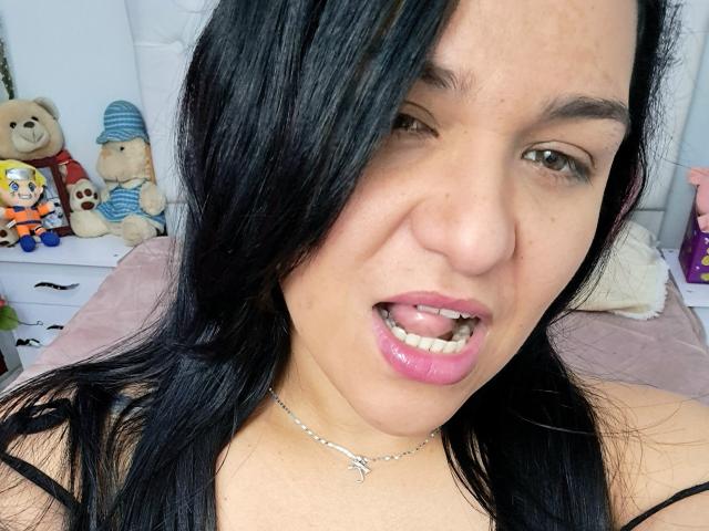 VivianaThomson - Live sex cam - 18120722