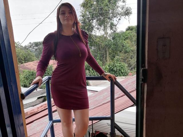 katherinLatin - Live sex cam - 18125594