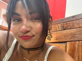 SalomeSexxy - Live porn &amp; sex cam - 18137018