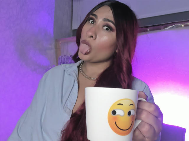 ShiaraRussi - Sexe cam en vivo - 18139554