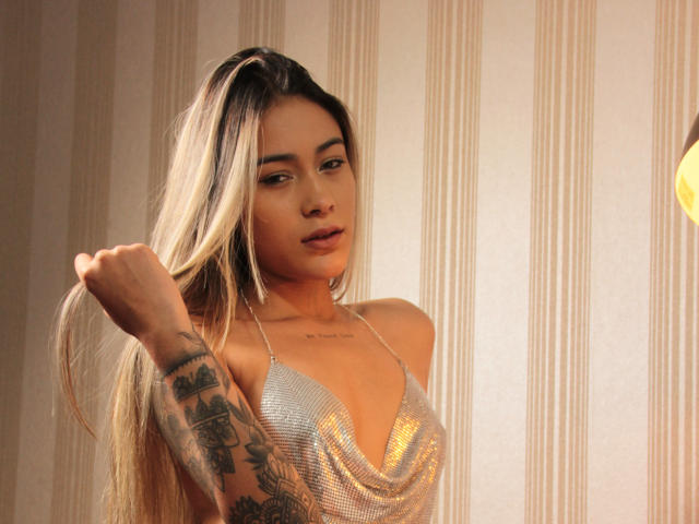 NinaPolet - Sexe cam en vivo - 18151154