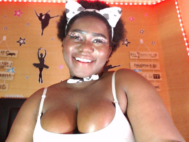 Dilay - Live porn &amp; sex cam - 18154362