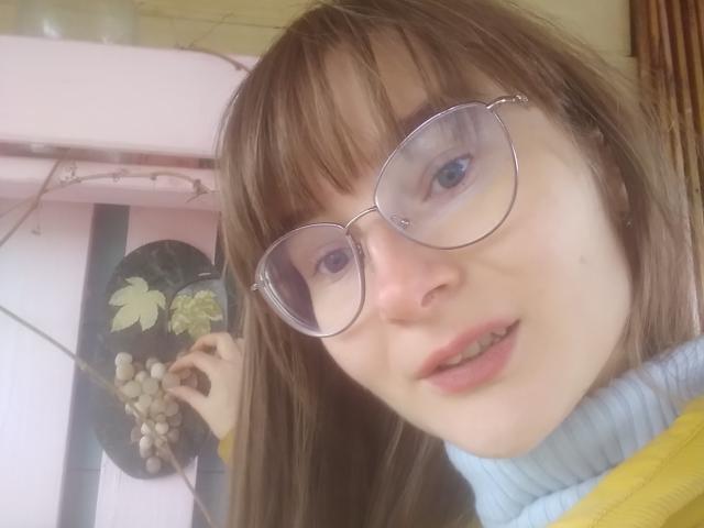 KiraGoldens - Live porn &amp; sex cam - 18160866