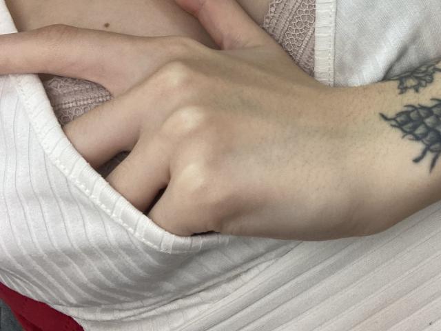 ImAmelie - Live sex cam - 18161990