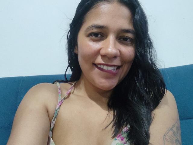 PauletteLove - Live porn &amp; sex cam - 18165522