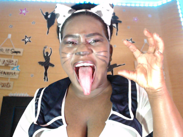 Dilay - сексуальная веб-камера в реальном времени - 18168458