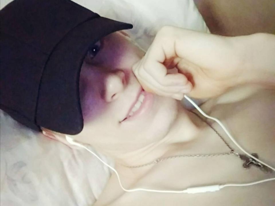 DavidMiklii - Live sex cam - 18169994