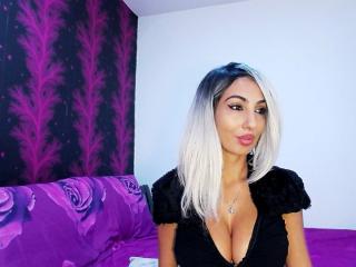 BrunetteBabe69 - Live sex cam - 18171526