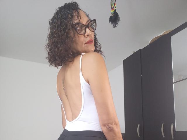 MatureJennyX - Sexe cam en vivo - 18174718