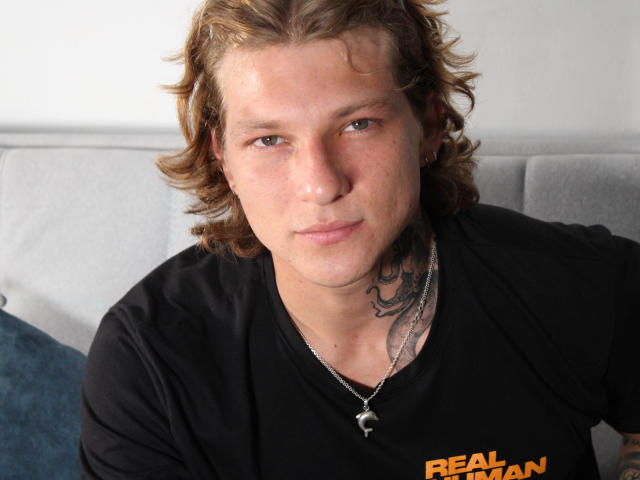 TommyBlue - Sexe cam en vivo - 18179630