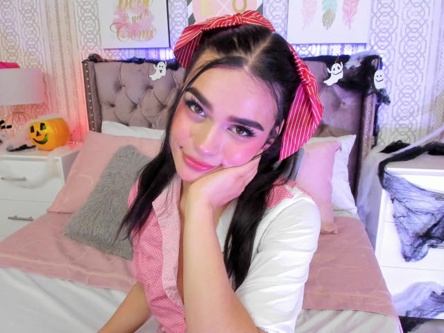 CharlotteBroown - Live sexe cam - 18194262