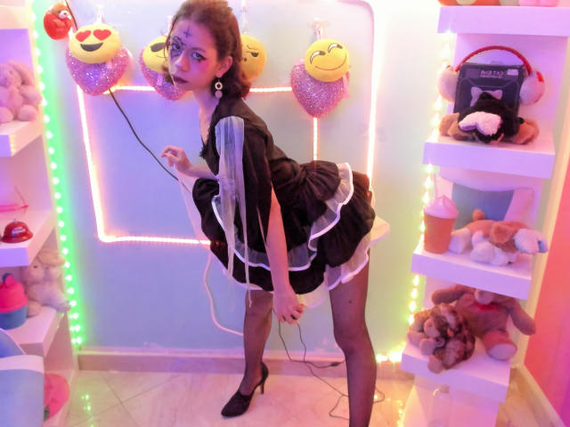 ChloeSorni - Live sex cam - 18196118