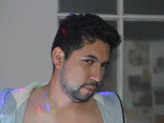 FaustoSantos - Live Sex Cam - 18197046