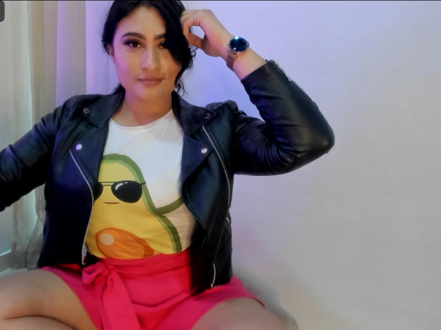 ShiaraRussi - Live sex cam - 18197474