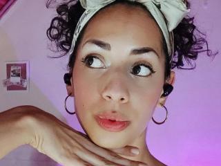 MoniqueCurlz - Live porn &amp; sex cam - 18197978