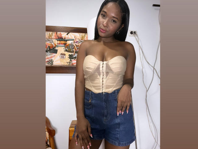 MelanyScoth - Sexe cam en vivo - 18199754