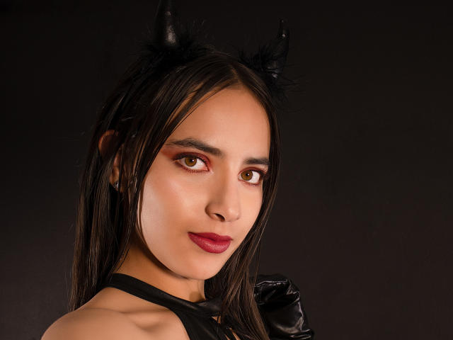 CeleneLorenz - Live sex cam - 18205514