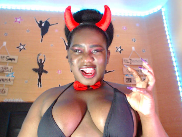 Dilay - Live porn &amp; sex cam - 18207578