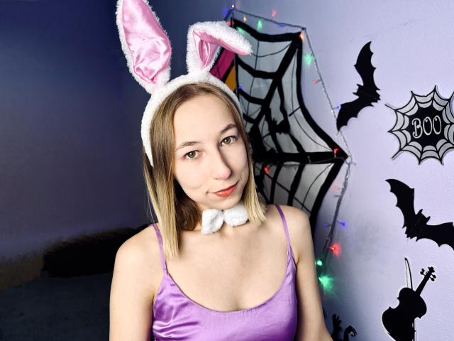 SoniaFugors - Live Sex Cam - 18209338