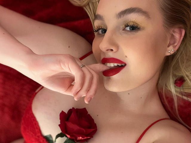 OliviaBent - Live sex cam - 18210262