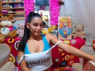 TalianaSquirt - Live sex cam - 18211762