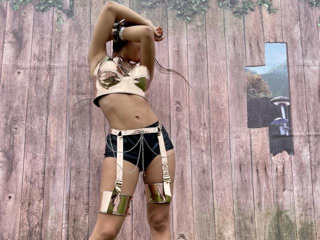 MeganWisse - Live sex cam - 18214702