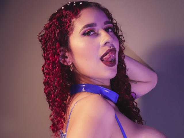 ValeryScot - Live sex cam - 18218874