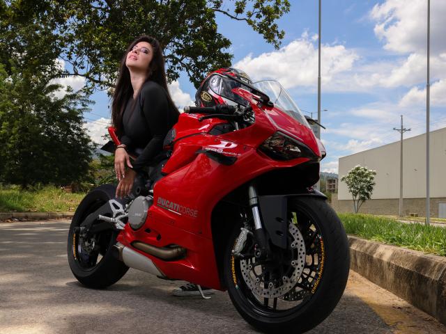 ChristineBray - Live porn &amp; sex cam - 18221418