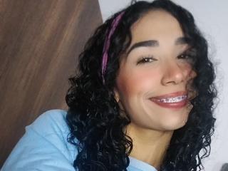 EmmaParkerr - Sexe cam en vivo - 18226010