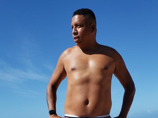 Douglas69 - Sexe cam en vivo - 18230602