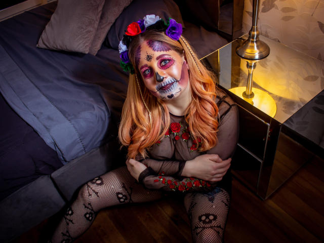 VioletaMora - Live sex cam - 18233062