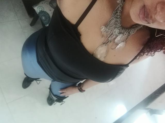 VioletaSwitch - Live porn &amp; sex cam - 18237398