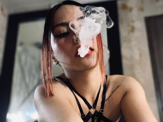 ValeryHarllow - Live Sex Cam - 18239146