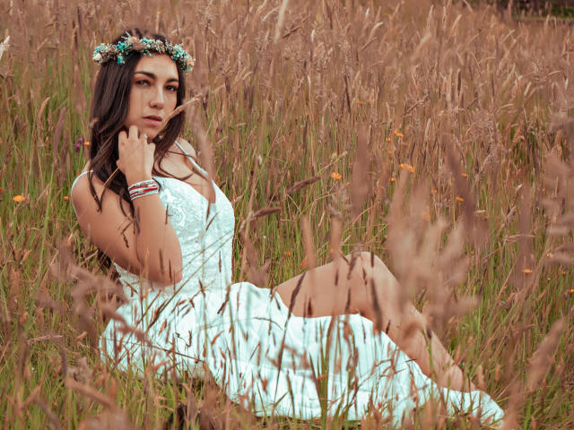 MiaReed - Live sex cam - 18247530