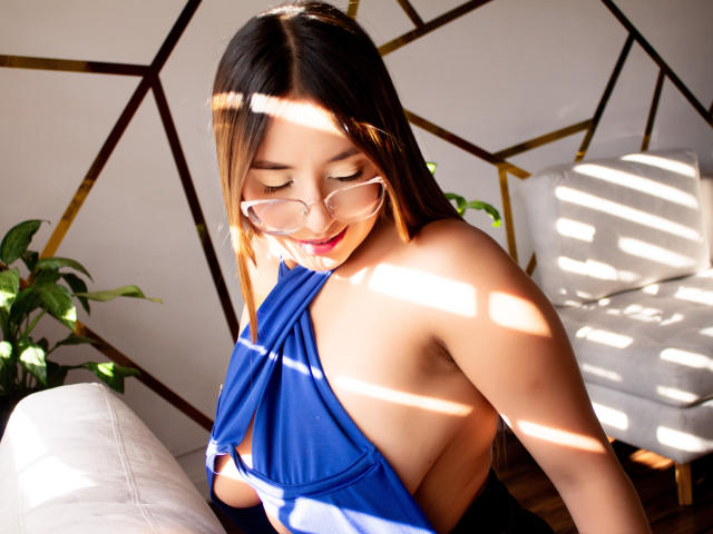 TiffanyMartins - Live sex cam - 18248098