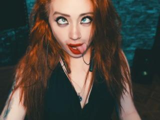 MiaKalov - Live porn & sex cam - 18252630