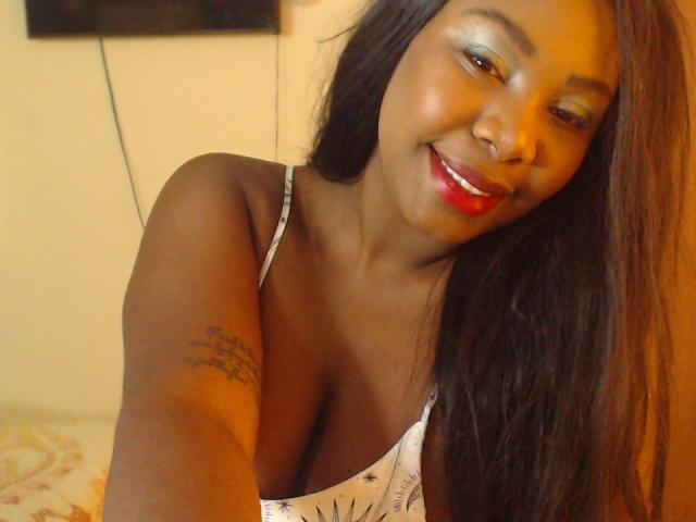 KarlaWatson - Live sex cam - 18256970