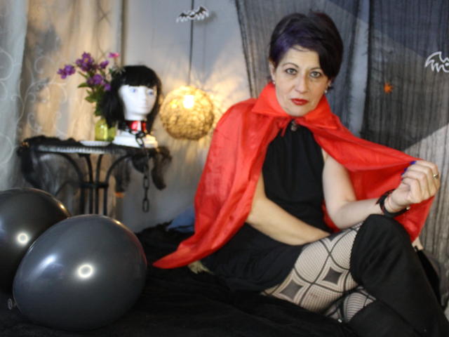 HadesLyre - Live porn &amp; sex cam - 18258490