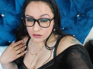 LucianaDiiaz69 - Live porn &amp; sex cam - 18260830