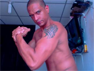 MuscleJahn - Live porn &amp; sex cam - 1826156