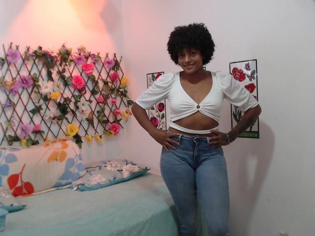 StefyRoldans - Live porn &amp; sex cam - 18261910